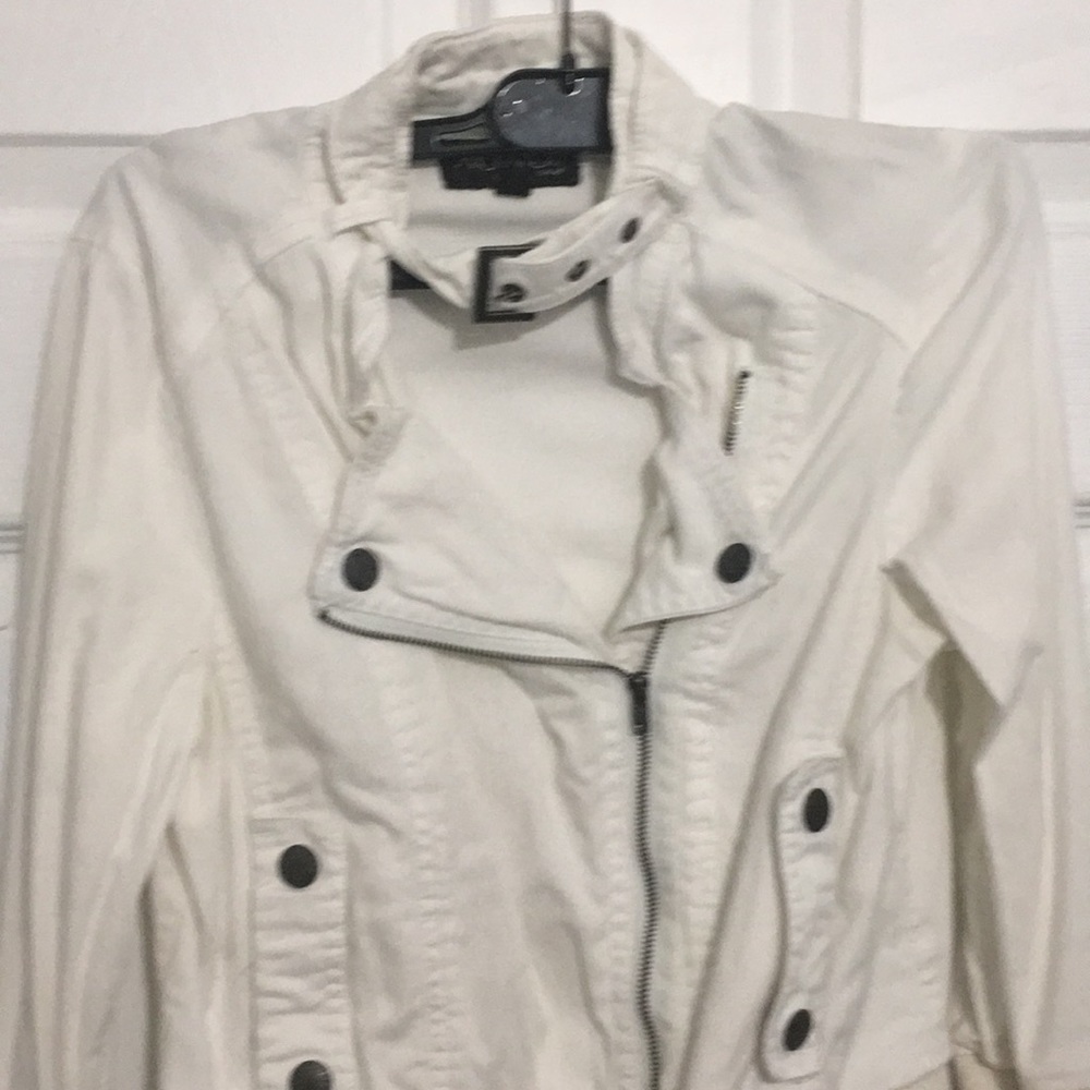 Girl jacket - Picture 2 of 4